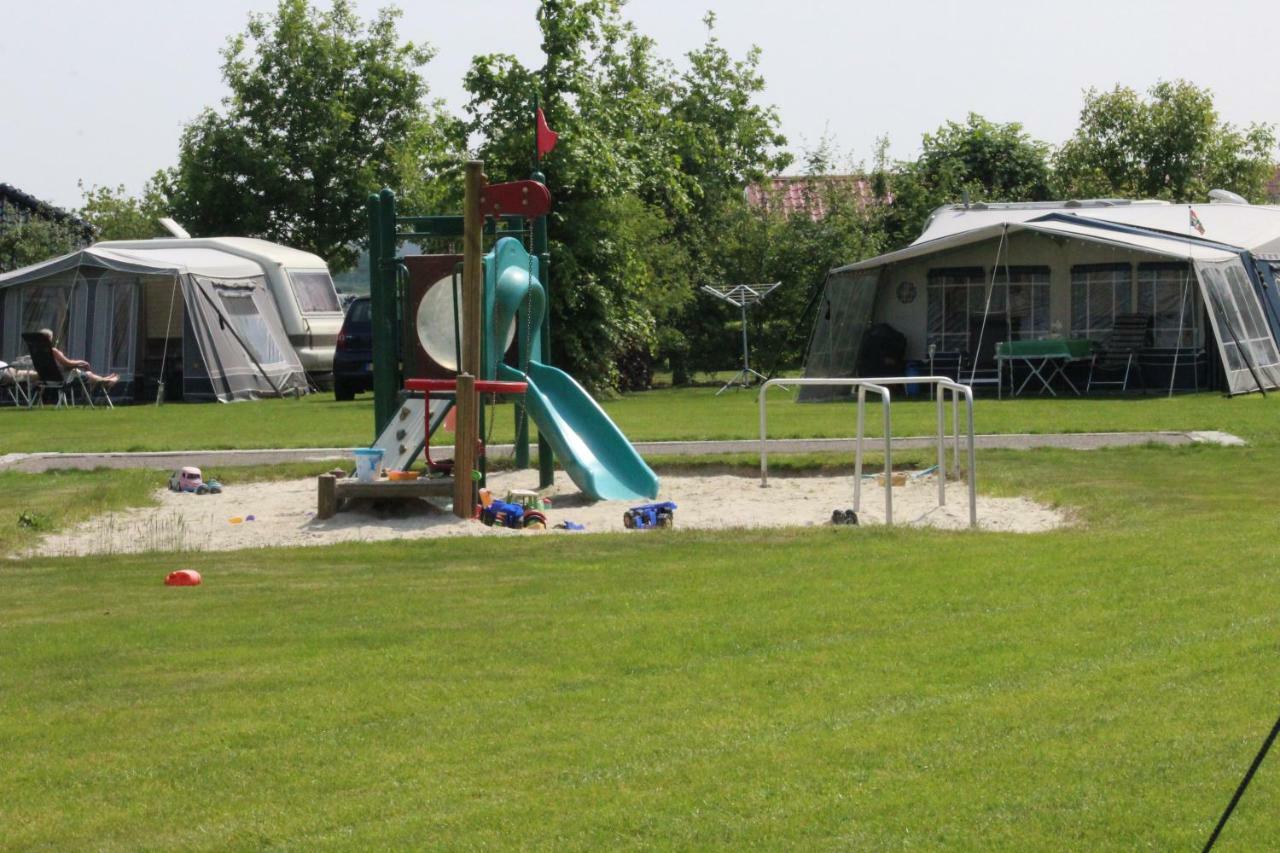 Hofgalow Chalet op camping De Stal Drijber Eksteriør billede